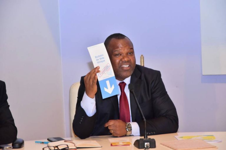 corneille-nangaa-electornique