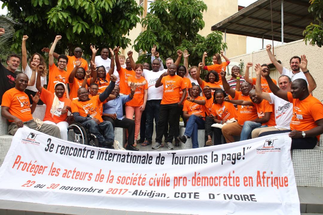D’Abidjan : J.C Kijana appelle la jeunesse africaine au refus de l’humiliation dont elle est victime