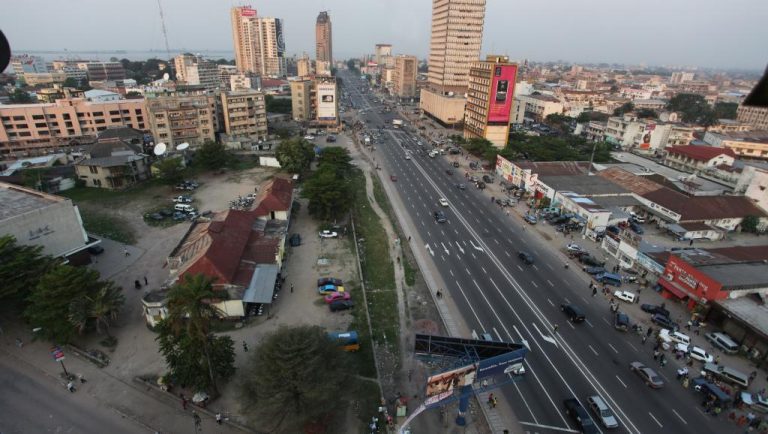 boulevard_du_30_juin_kinshasa_0