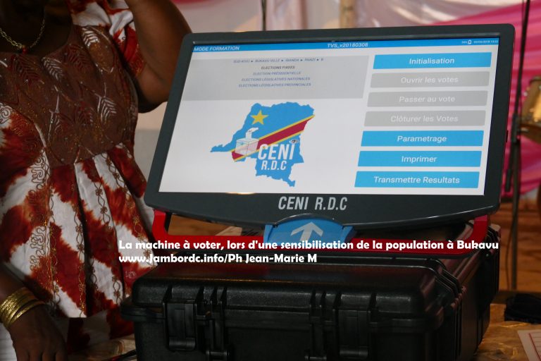 Machine à voter sk