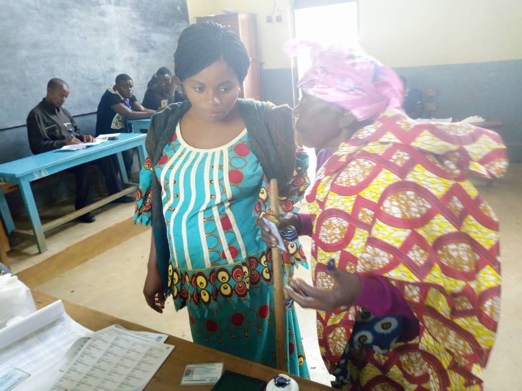 Bukavu: Des personnes de 3ème âge votent aussi à l’EPA Bwindi à Bagira