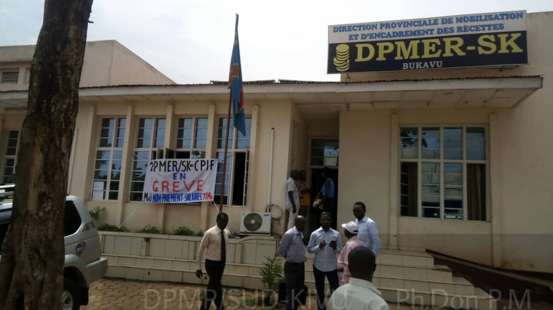 Grève à la DPMER Sud Kivu : les agents revendiquent 11 mois de salaires impayés