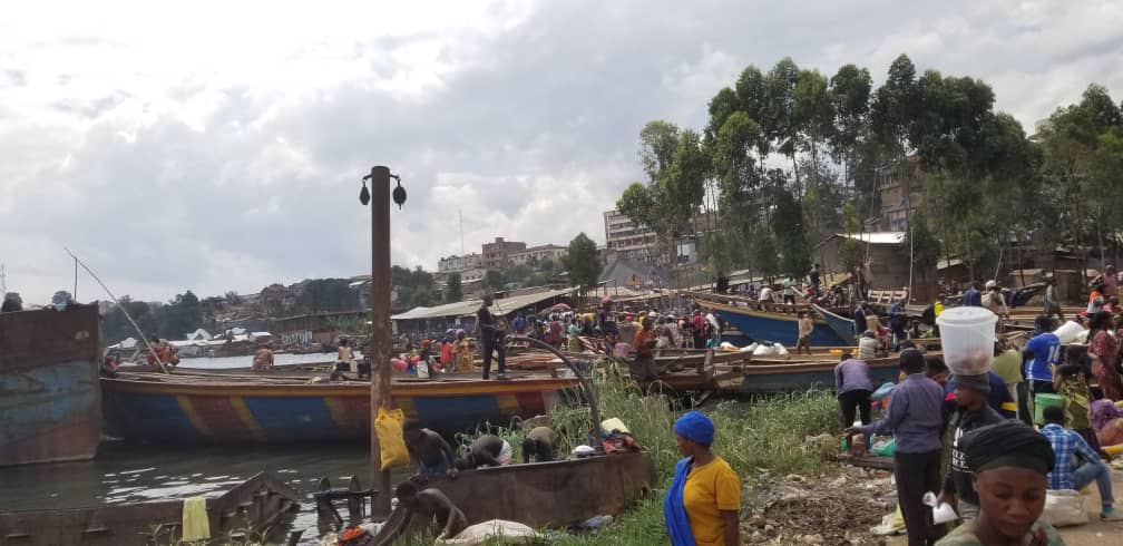 Sud-Kivu : Des armateurs exploitant sur le lac Kivu en provenance de Kalehe, Idjwi et Kabare dénoncent la surtaxation des frais d’accostage