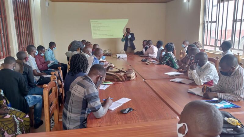 Sud-Kivu/Covid-19: La DPS sensibilise les représentants des Organisations locales sur la vaccination contre la pandémie