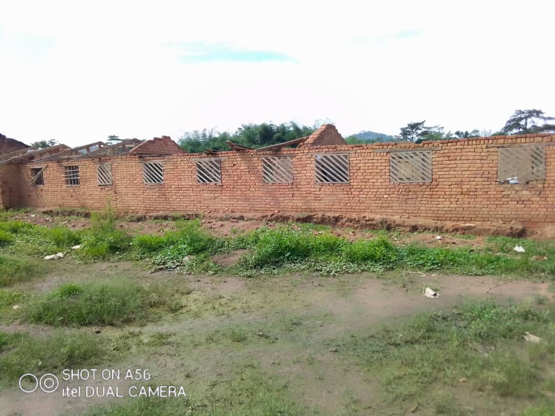 Shabunda: La toiture de L’école primaire Zingu emportée par un vent violent