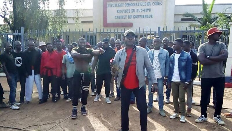 Sud-Kivu : au moins 17 jeunes leaders acquis au changement arrêtés puis libérés après une marche de pression populaire tenue à Bukavu