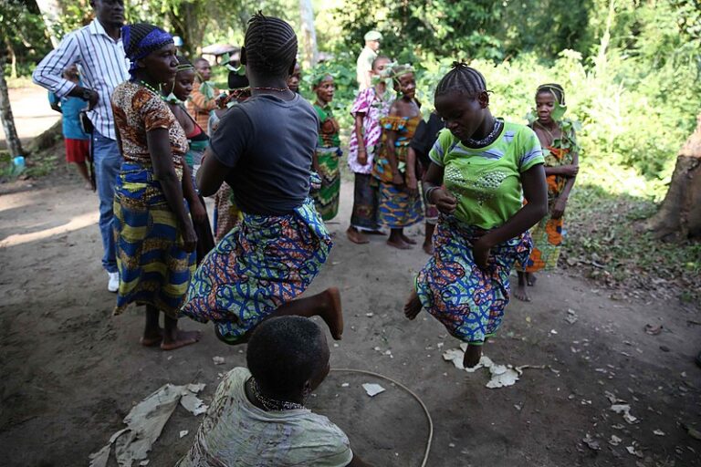 Pygmees-RDC-ITURI (1)